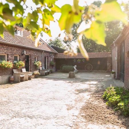 Op Geneijgen Bed & Breakfast Grathem Bagian luar foto